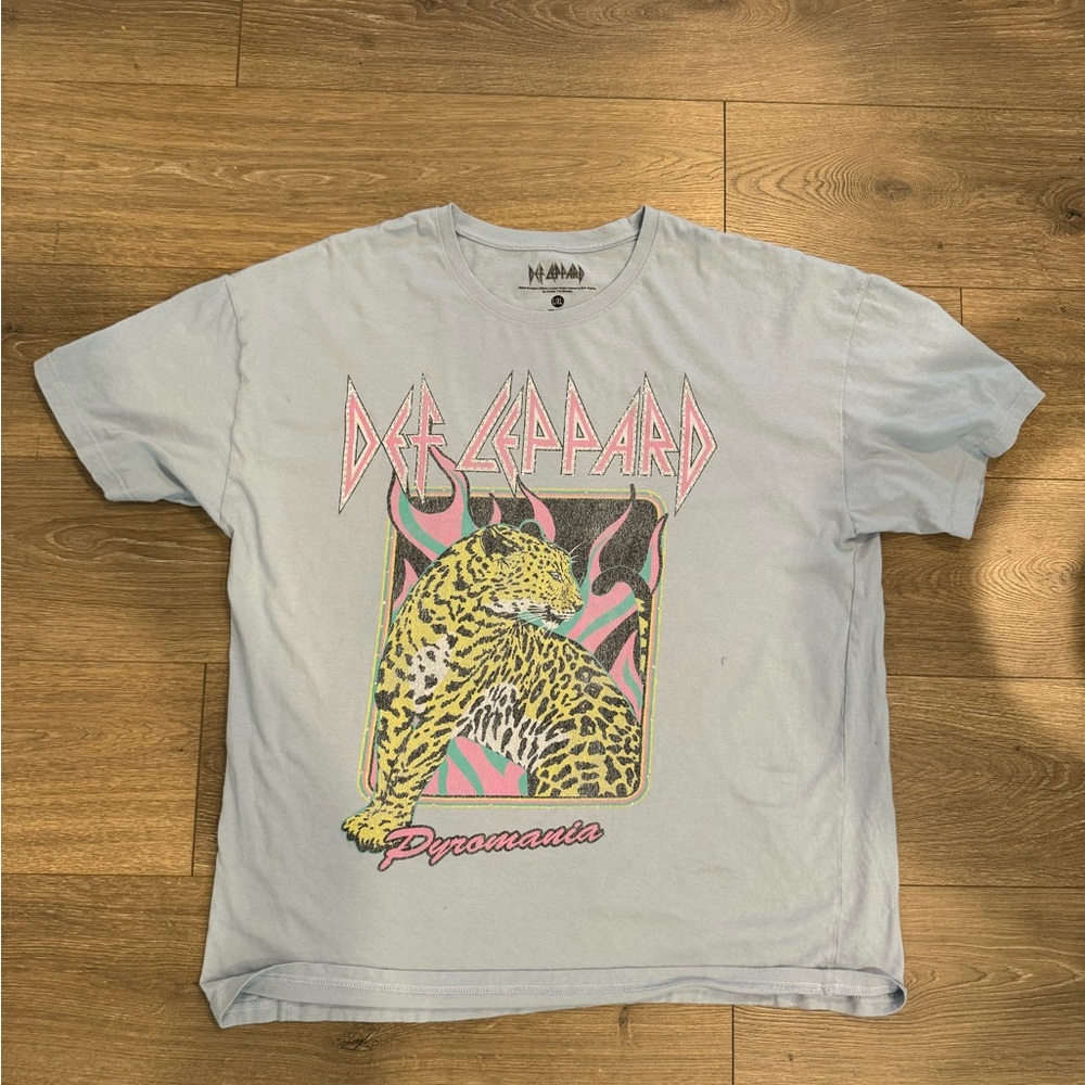 Bling oversized band tee